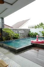 Swimming Pool 4 The Inggil Villa