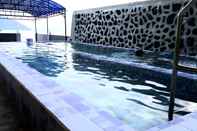 Swimming Pool Senior Bakara Hotel