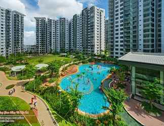 สระว่ายน้ำ 2 Celadon City -  Emerald Precinct DT Apartment