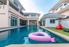 Others 3 Cosmo Pattaya Pool Villa