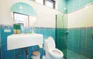 Toilet Kamar 6 Luxury pool villa Rayong