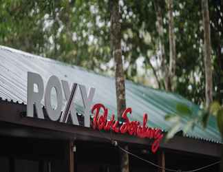 Exterior 2 Roxy Telok Serabang