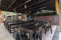 Bar, Kafe dan Lounge Roxy Telok Serabang