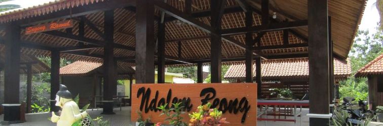 Lobby Penginapan Wardi Syariah Borobudur by Ndalem Beong