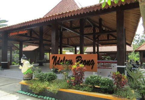 Lobby Penginapan Wardi Syariah Borobudur by Ndalem Beong