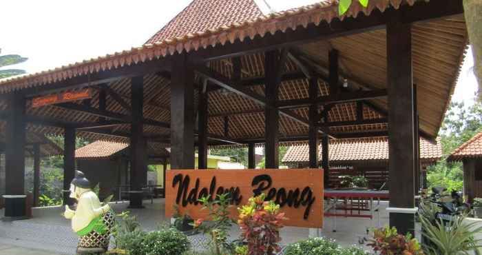 Lobby Penginapan Wardi Syariah Borobudur by Ndalem Beong