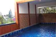 Swimming Pool Villa Talenta 2