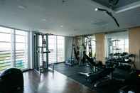 Fitness Center Luxury & Brand New 1BR at West Vista Apartment By Travelio