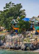 LOBBY Rimtalay Resort Koh-sichang