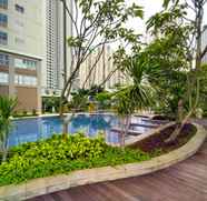 Kolam Renang 4 Madison Park Apartment