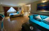 Kamar Tidur 4 Sunflower Hotel & Spa