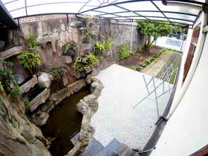 Bên ngoài 4 Garden Yard Homestay Jogja