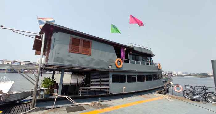 Exterior Sabai Houseboat Bangkok