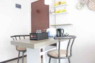 Common Space 4 Trendy and Scenic 2BR at Gateway Pasteur Apartment By Travelio