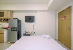 臥室 3 Strategic and Comfort Studio Meikarta Apartment By Travelio