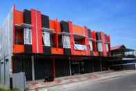 Exterior Orange Syariah Pakan Kamis