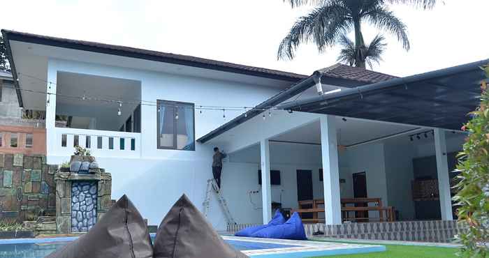 Swimming Pool Villa Meilody - Jek Space