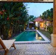 Swimming Pool 2 Treviso Bali Villa