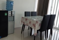 Restaurant 3 Two Bedroom Villa Garden F5 Batu
