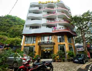 Luar Bangunan 2 Emerald Hotel Cat Ba 