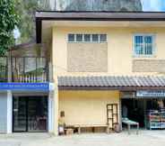 Exterior 2 RedDoorz Hostel @ Bunakidz Lodge El Nido Palawan