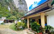 Luar Bangunan 4 RedDoorz Hostel @ Bunakidz Lodge El Nido Palawan