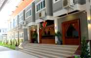 Exterior 2 Panmanee Hotel