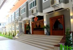 Bên ngoài 2 Panmanee Hotel