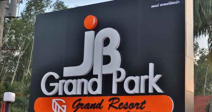 Bangunan JB Grand Park Resort