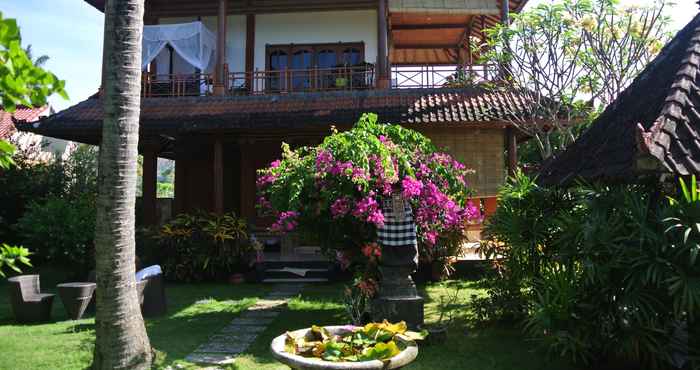 Exterior Villa Sinar Cinta