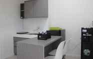 Ruang untuk Umum 3 Simply 2BR without Living Room at Parahyangan Residence Apartment By Travelio