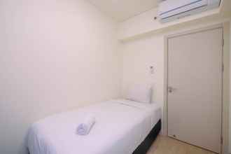 ห้องนอน 4 Strategic and Comfort 3BR Meikarta Apartment By Travelio