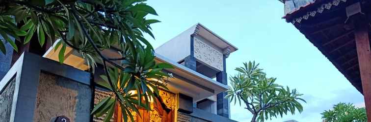 Lobi The Surya Kuta Villa