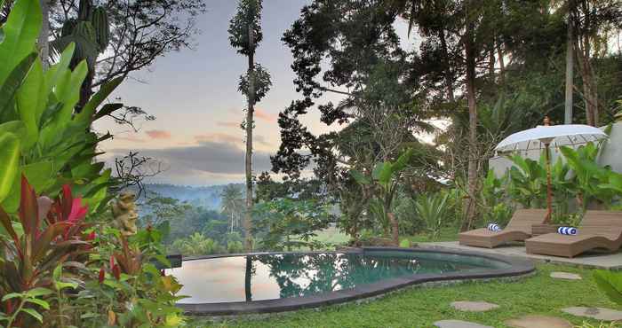 Swimming Pool Anandari Ubud Villa 