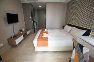 Apatel Gold Coast Seaview Apartemen PIK, THB 993.46