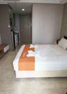 BEDROOM Apatel Gold Coast Seaview Apartemen PIK