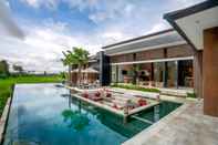 Swimming Pool Villa Zen