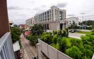 Nearby View and Attractions 6 Pranot Apartment & Spa
