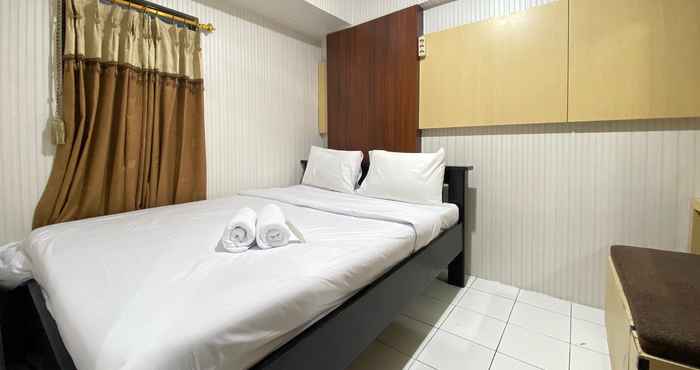 Bedroom Strategic and Stylish 2BR at Gateway Ahmad Yani Cicadas Apartment near Mall By Travelio