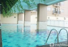 游泳池 5 Near Metro Indah Mall 1BR at Tamansari Panoramic Apartment By Travelio