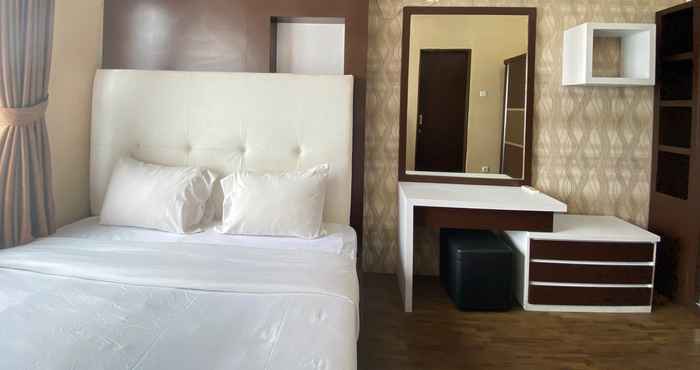 Bedroom Near Metro Indah Mall 1BR at Tamansari Panoramic Apartment By Travelio