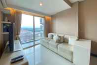 Lobi Well Appointed and Deluxe 2BR at El Royale Apartment By Travelio