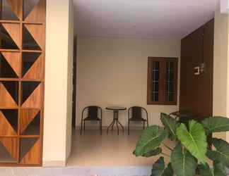 Lobi 2 Tempuran Suites [ Female Only ]