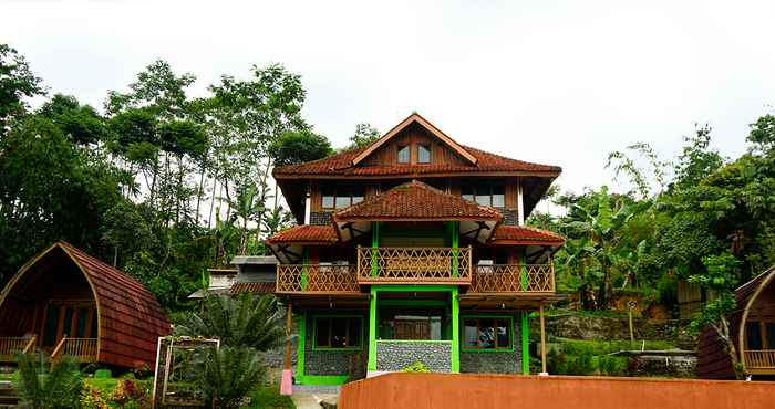 Bangunan Villa SAMARA By Ruang Nyaman