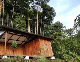 Exterior 2 Villa Nirwana By Ruang Nyaman