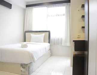 Kamar Tidur 2 Homey and Relaxing 3BR Apartment at The Jarrdin Cihampelas By Travelio