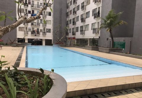 Kolam Renang Homey and Relaxing 3BR Apartment at The Jarrdin Cihampelas By Travelio