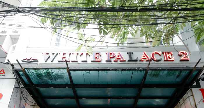 Bangunan White Palace 2 Hotel