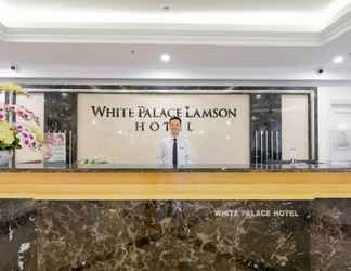 Lobi 2 White Palace Lam Son Hotel