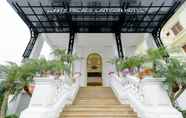 Luar Bangunan 3 White Palace Lam Son Hotel
